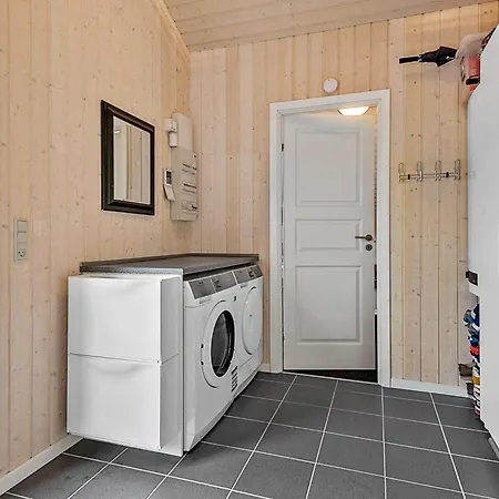 Hébergement de vacances 8 Person In *